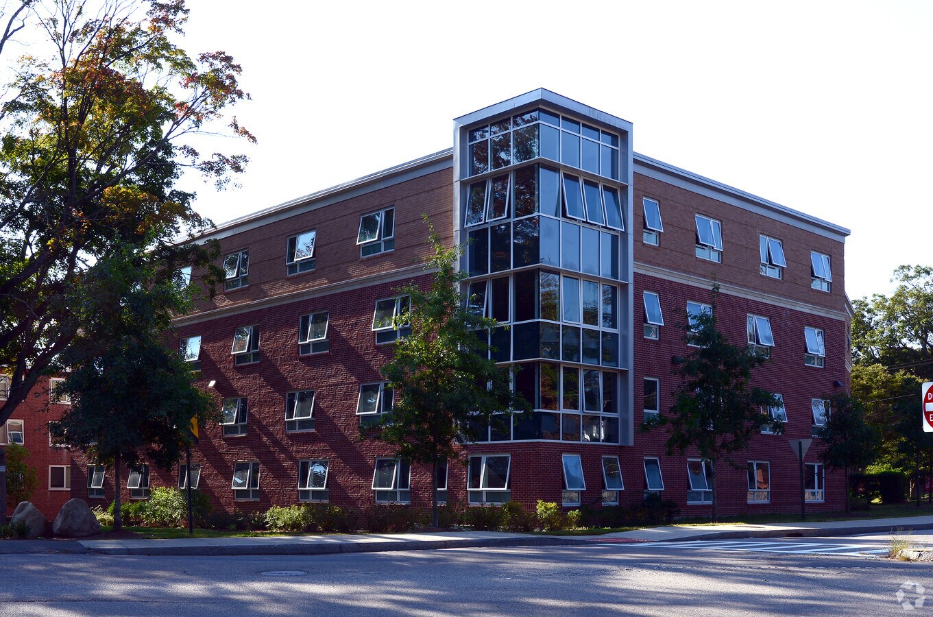 Photo - Pope Hall Bridgewater State College