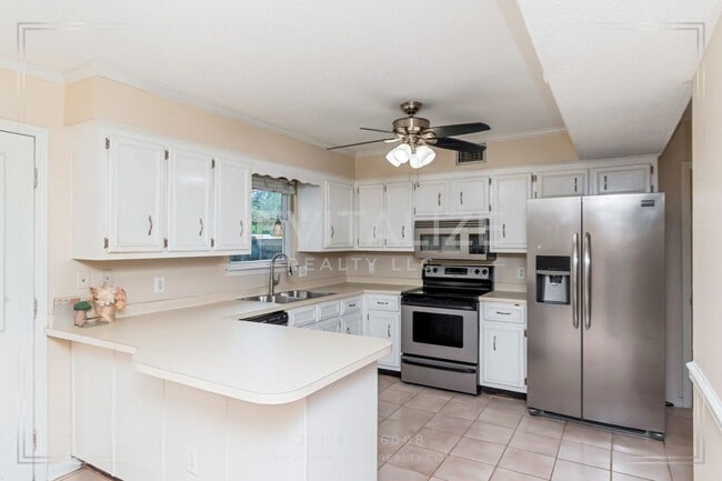 Photo - 9490 Cinder Dr