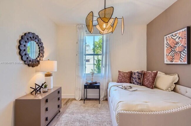 Photo - 117 SW 170th Ave