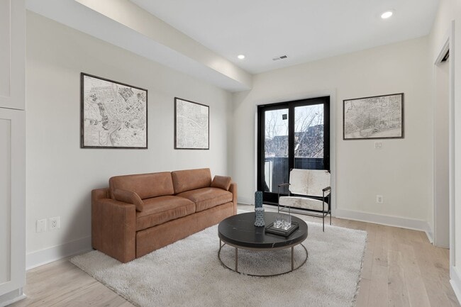Photo - 1504 N Capitol St NW # 302 Unit 302