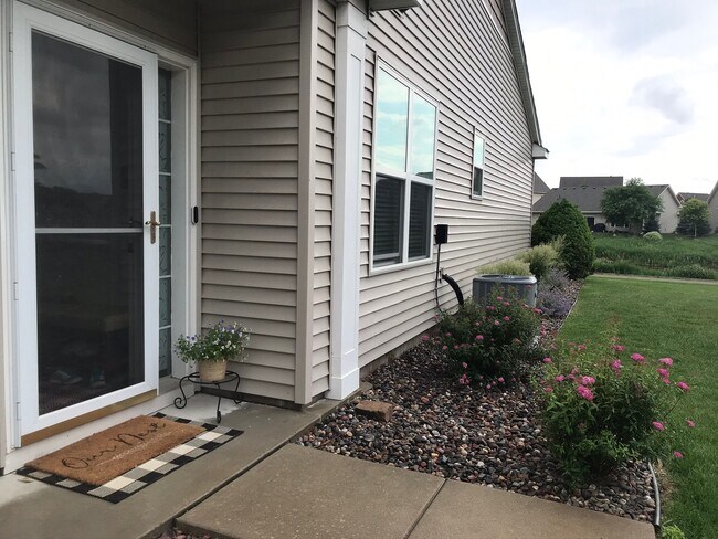 Photo - 11134 Goodhue St NE Townhome