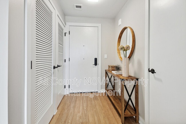 Photo - 1625 Eckington Pl NE Unit PH312