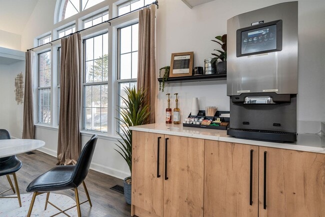 Arlington Club Apartments