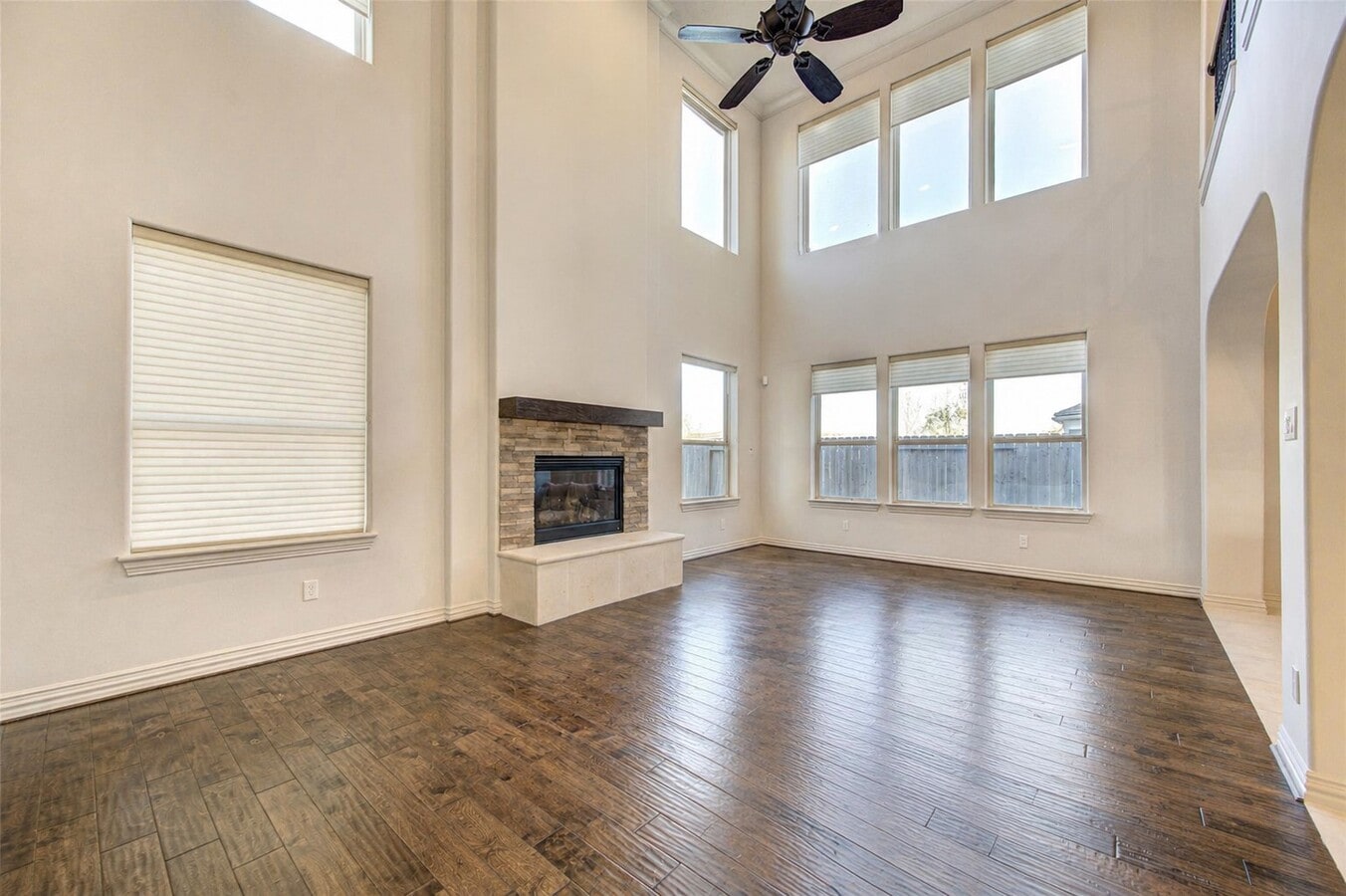 Photo - 2422 Camden Creek Ln