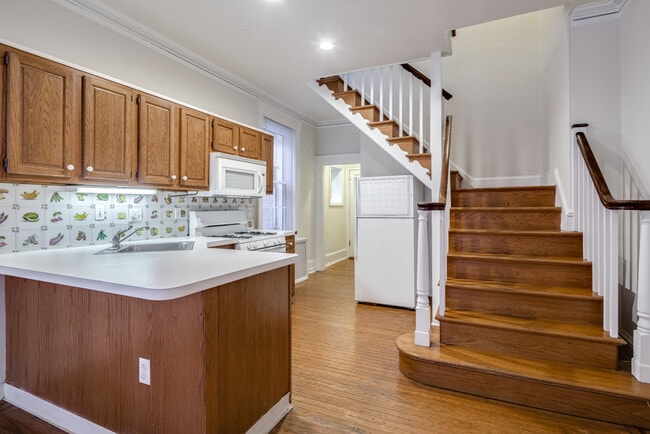 Photo - 331 S 18th St