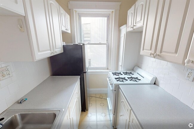 Photo - 10 Gray St Unit 12