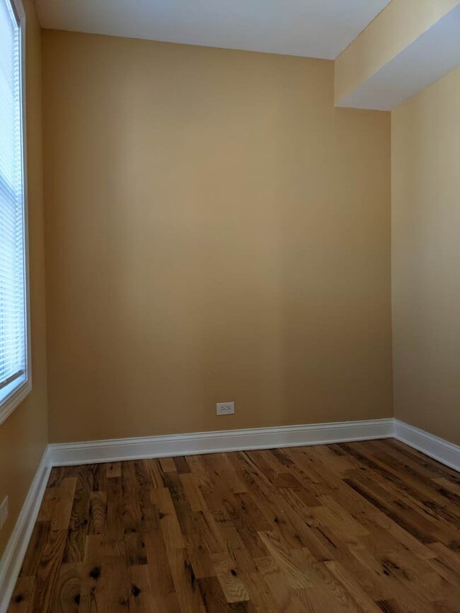 Photo - 712 S Aberdeen St