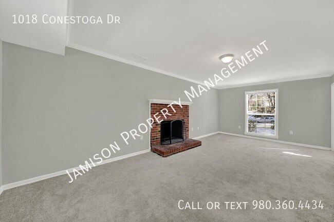 Photo - 1018 Conestoga Dr