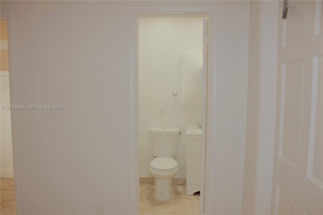 8736 SW 145th St Unit 8736