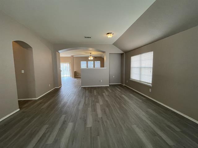 Photo - 2709 Logan Dr