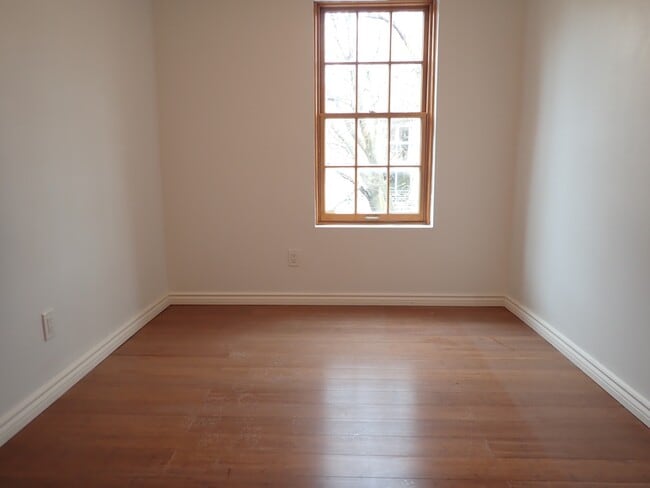 Building Photo - 89 Clermont Ave Unit 3