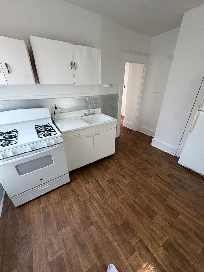 Photo - 1441 W Wood St Unit 2