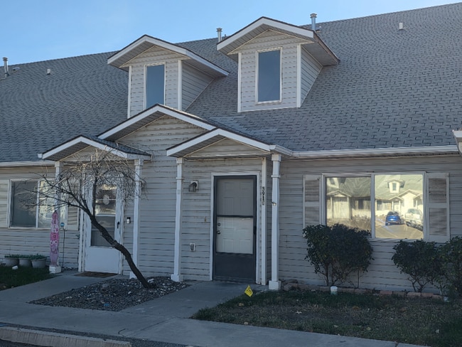 Photo - 391 Sunnyside Cir