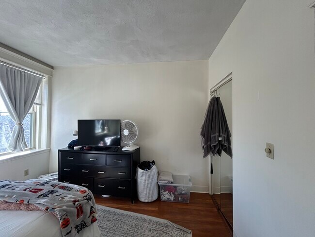 Photo - 1669 Commonwealth Ave Unit 12A