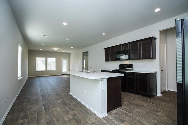 Photo - 4023 Wyanngate Dr