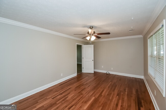 Photo - 8467 Fairview Dr