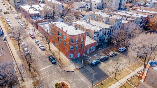 Photo - 3301 W Evergreen Ave Unit 2