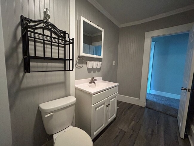 Photo - 3 bedroom 1 bath house in Davenport