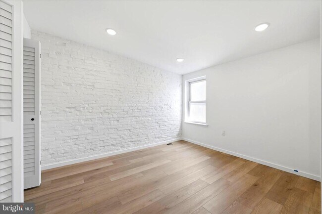 Photo - 627 N 16th St Unit 301