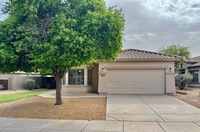 Photo - 40228 N Patriot Way