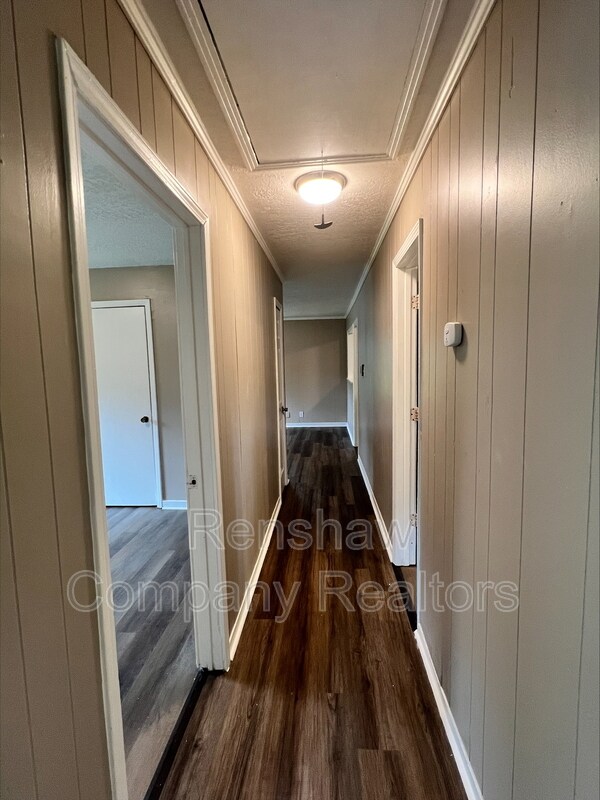 Photo - 1833 Ayers St