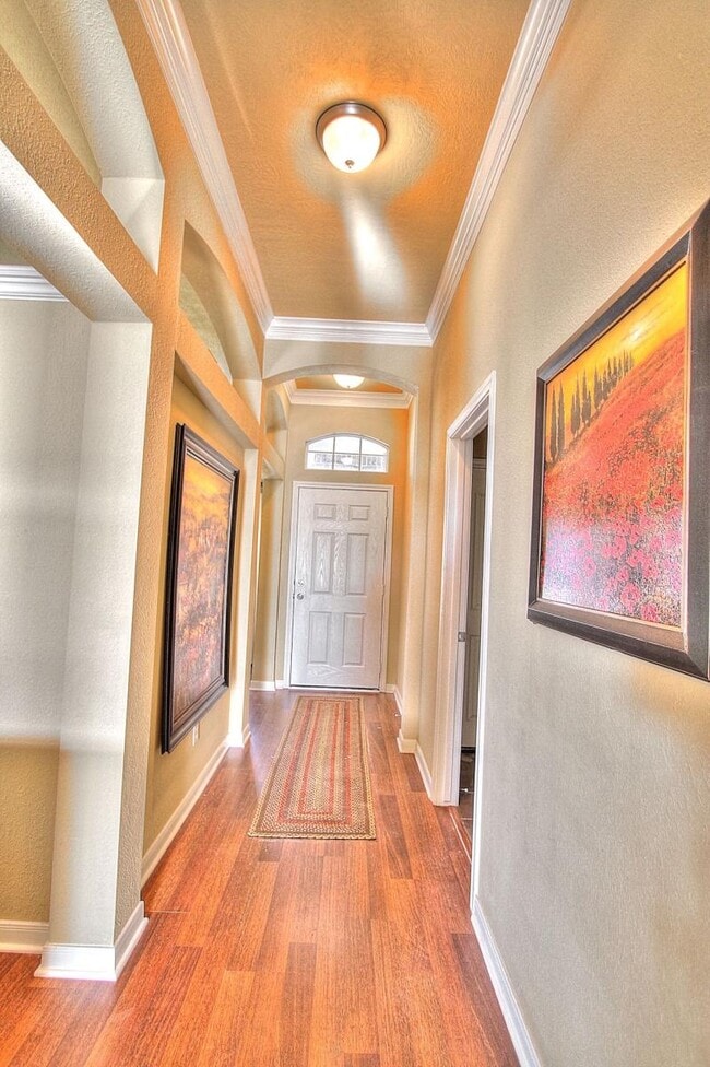 Entrada interior - 102 Briarwood Drive