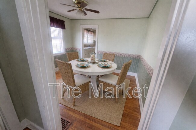 Photo - 75 Avalon Ave