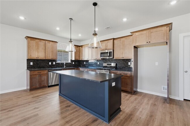 Photo - 2300 Zane St