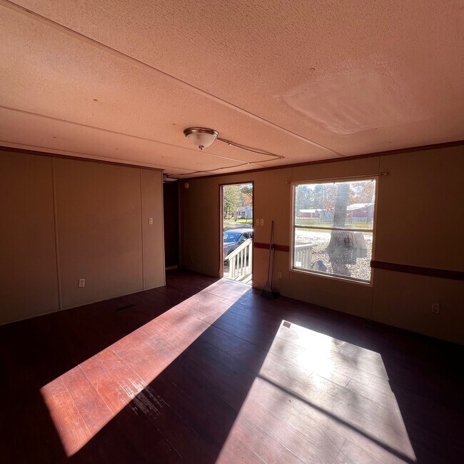 Photo - 1481 Holly Grove Rd