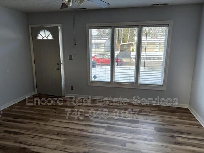 Photo - 545 Seneca Dr