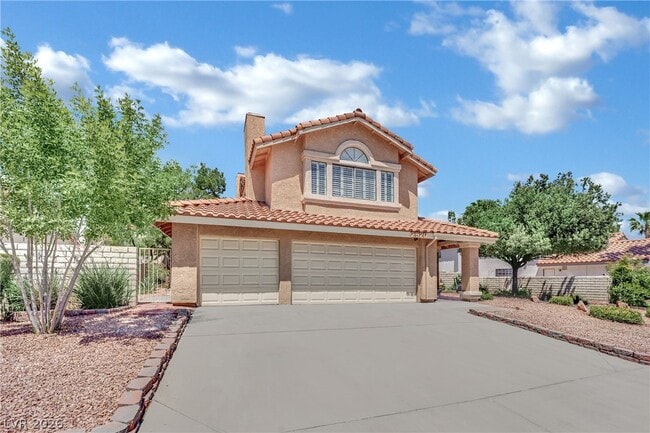 Building Photo - 2520 Machado Dr