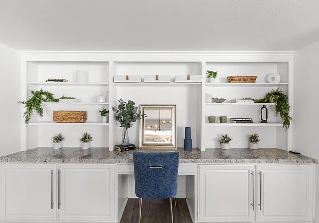 Photo - 8408 E Sheridan St