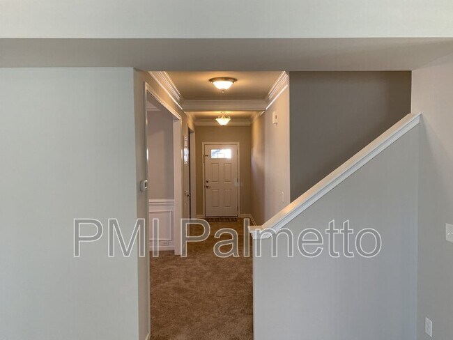 Photo - 481 Whispering Oak Cir