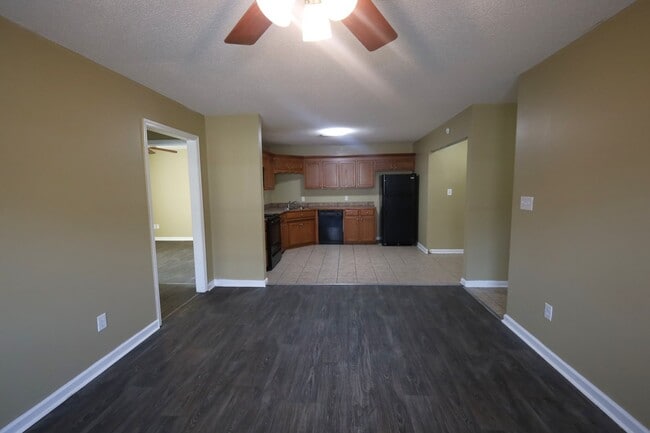 Photo - 1728 Eli Pl Unit A