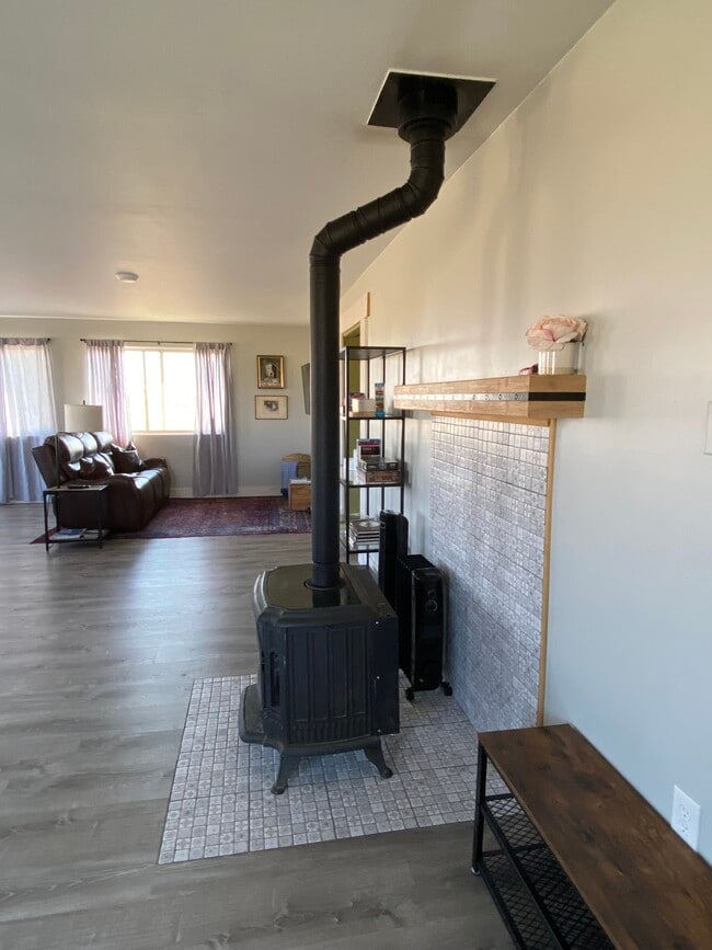 Photo - 316 Snowmobile Ln