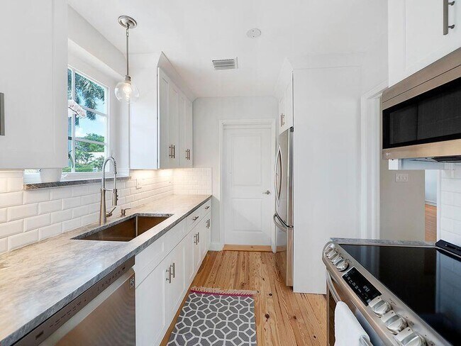 Photo - 1029 N Palmway