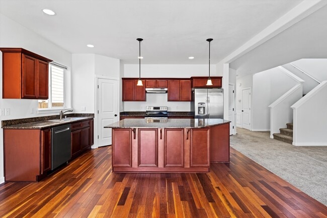 Photo - 679 Ilwaco Pl NE