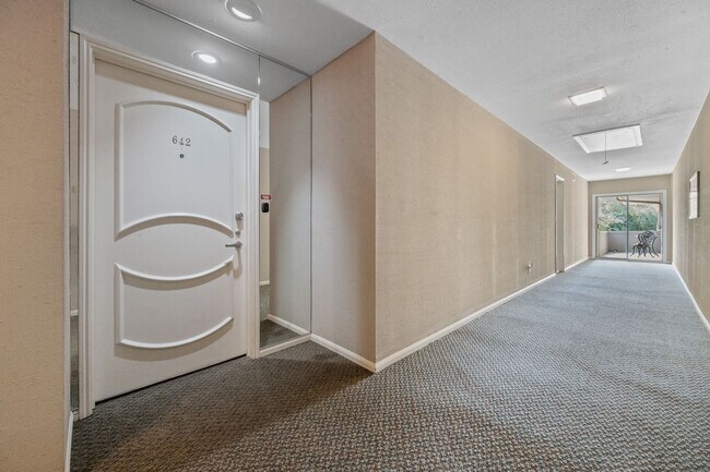 642 S Ripple Creek Dr Unit 642