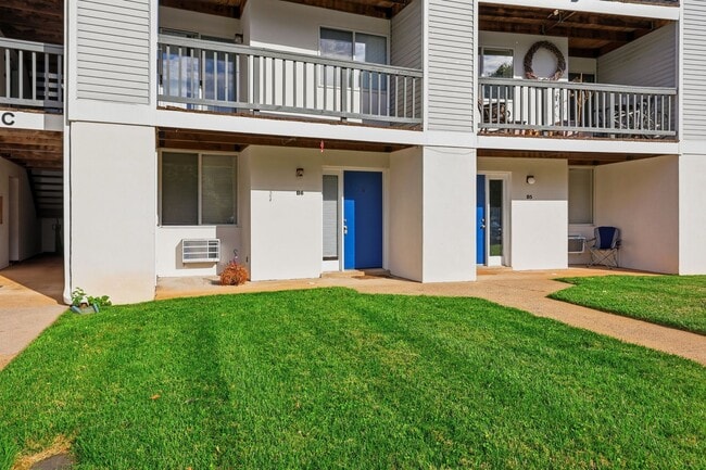 Photo - 1243 Cedars Ct