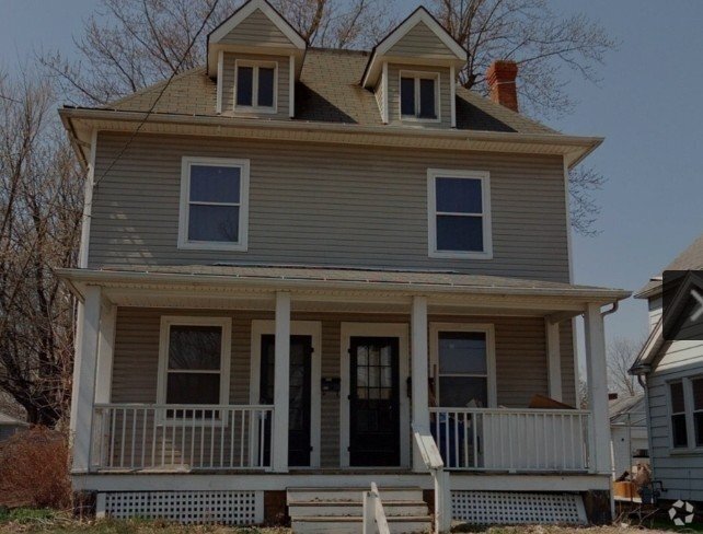 Building Photo - S Main - Duplex Unit Upstairs Rental