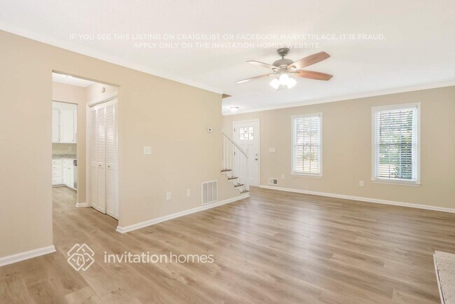 Photo - 300 Birch Creek Cir