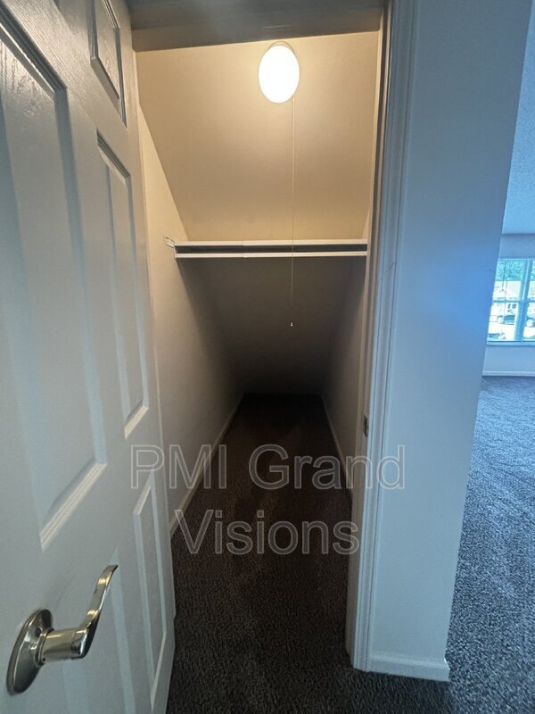 Photo - 1306 Arthur Ave Unit 6