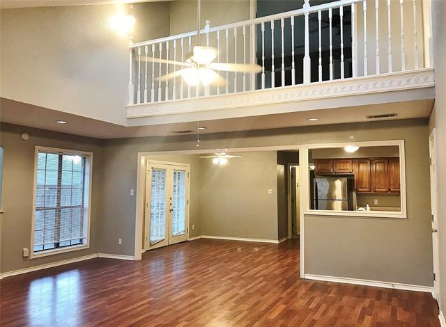 Photo - 1129 Bent Oaks Dr