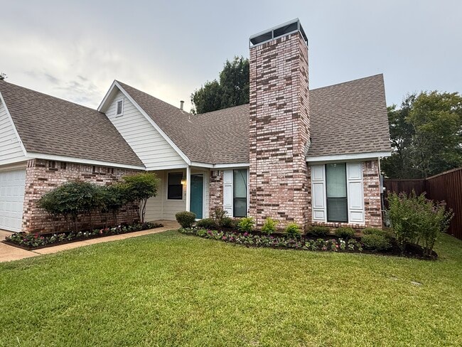 Building Photo - 4052 Pepperwood Dr Rental