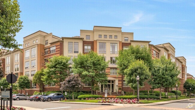 Building Photo - 26 Ave at Port Imperial Unit 242 Rental