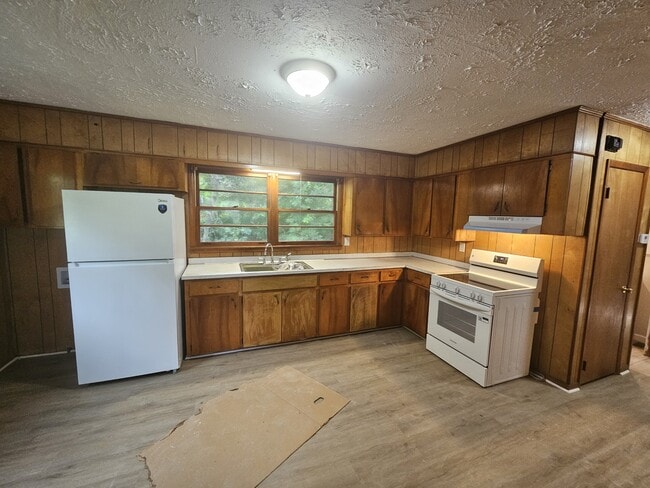 Photo - 731 Maxanna Dr