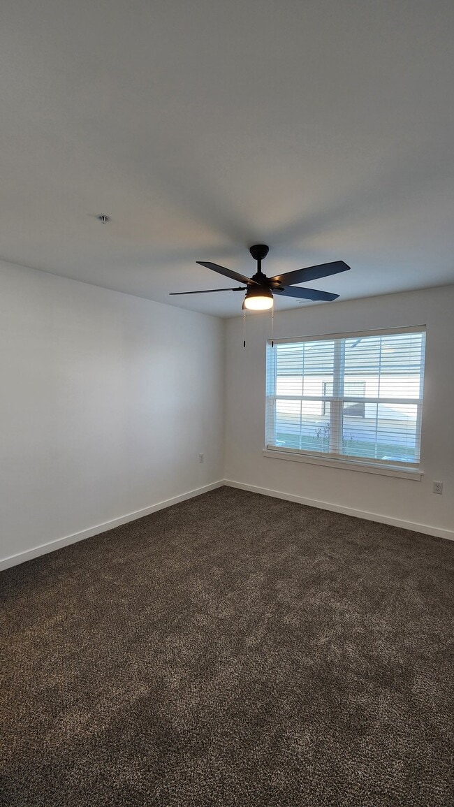 Photo - 865-851 Arthur Dr Unit 202A