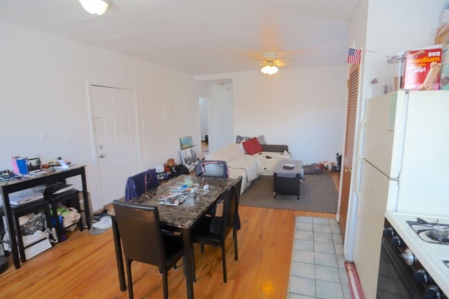 Photo - 423 Jackson St Unit 3