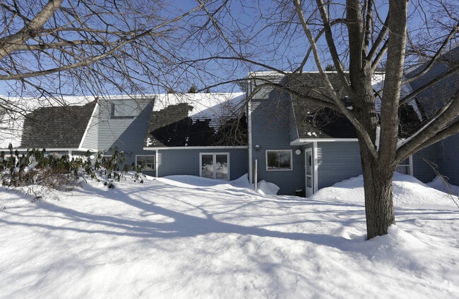 Photo - Foreside Village