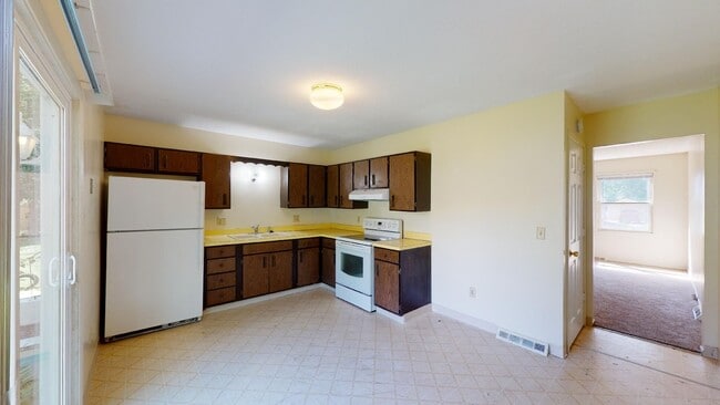 Photo - Close to Grandview College A